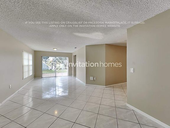 4th image of 685 NW 133rd Dr