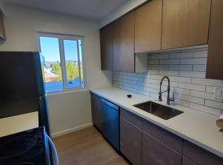 2515 Ocean View Ave #201, Los Angeles, CA 90057