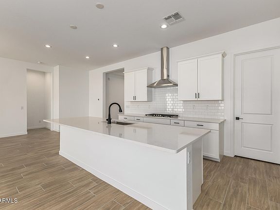 5th image of 15808 W DESERT HOLLOW Drive