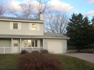 500 Tara Ct, Deforest, WI 53532