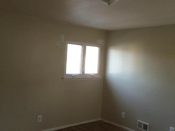 4th image of 161 Slater Boulevard # Fl 2