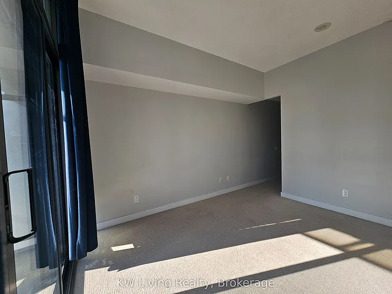33 Charles St E #1305 — Photo 5