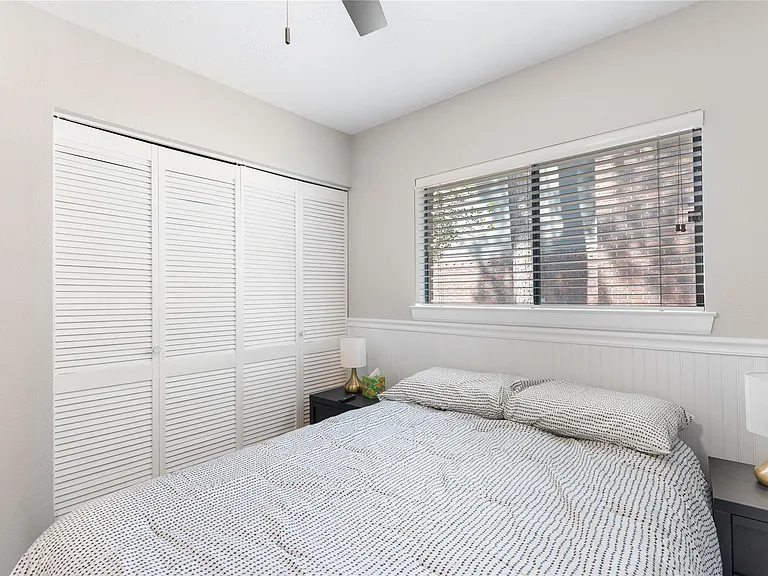 267 E Rainbow Ridge Cir — Photo 29