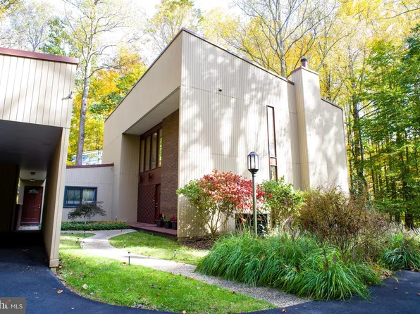 11303 Marbrook Rd, Owings Mills, MD 21117