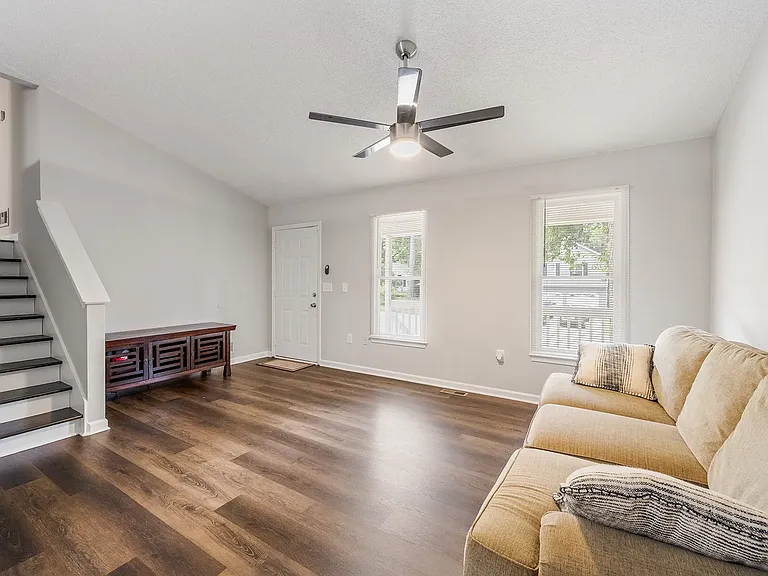 14 Villa Rosa Ln — Photo 7