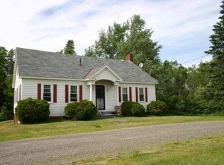 513 County Rd, Lubec, ME 04652