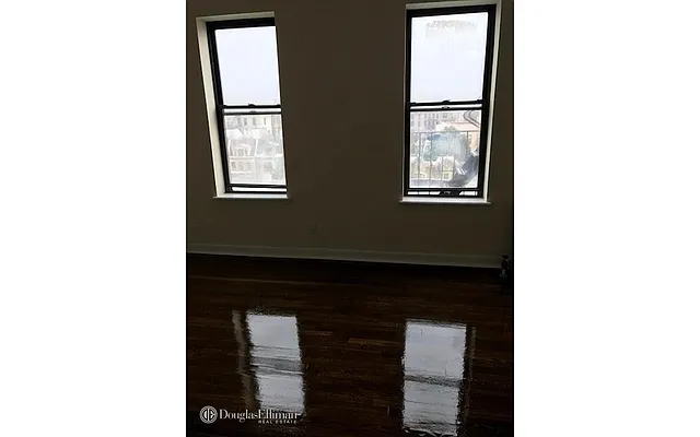 Sold by Douglas Elliman | media 10