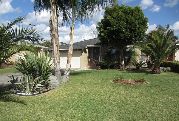 1st image of 2162 S San Antonio Ave