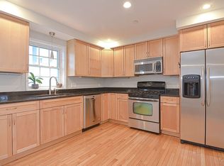 100 School St UNIT 4, Watertown, MA 02472