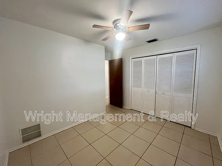705 Bayou Ave #1 — Photo 19
