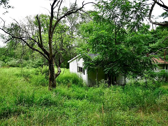 5th image of 309 Hook City Rd