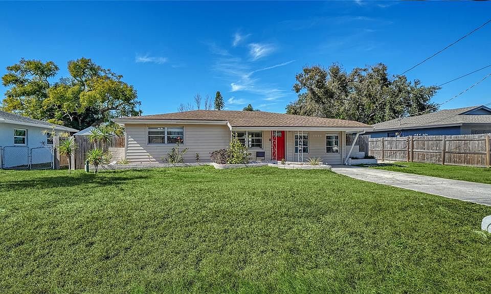 1st image of 3008 Arch Dr