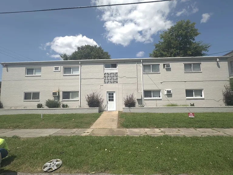 3600 Newport Ave — Photo 13