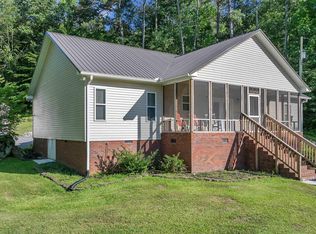 4537 Hideaway Ln, Guntersville, AL 35976