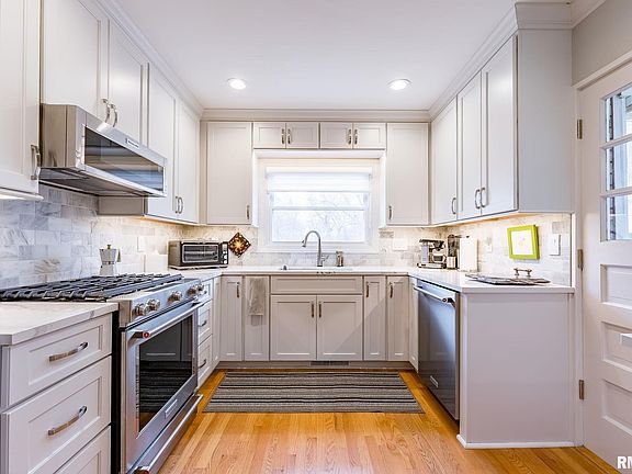 4th image of 2509 31st Ave