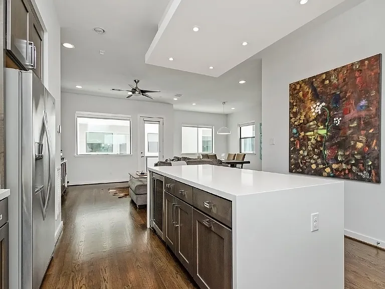 1814 Bingham St — Photo 20