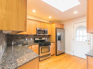 70 Moseley St APT 3, Boston, MA 02125