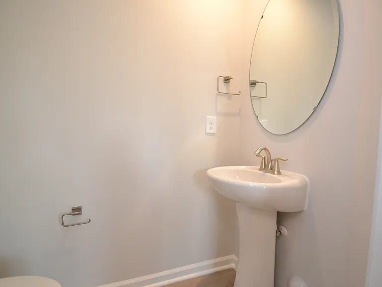 1226 Bessie Ct — Photo 11