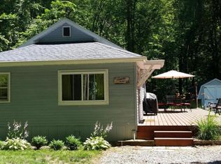 54755 Indian Lake Rd, Dowagiac, MI 49047