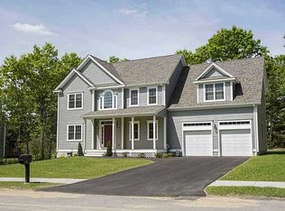 22 Arbor Dr, Providence, RI 02908