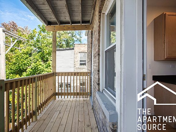 5th image of 4806 N Winchester Ave #1