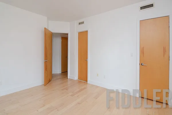 Rented by Fiddler Realty | media 30
