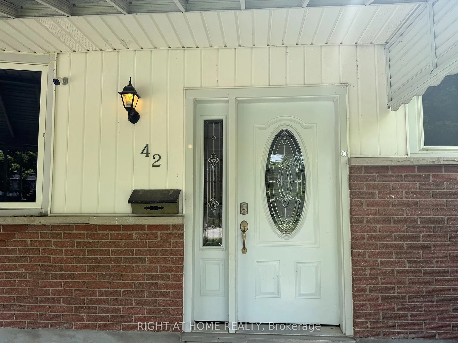 5 bed, $3,000 — Photo 2