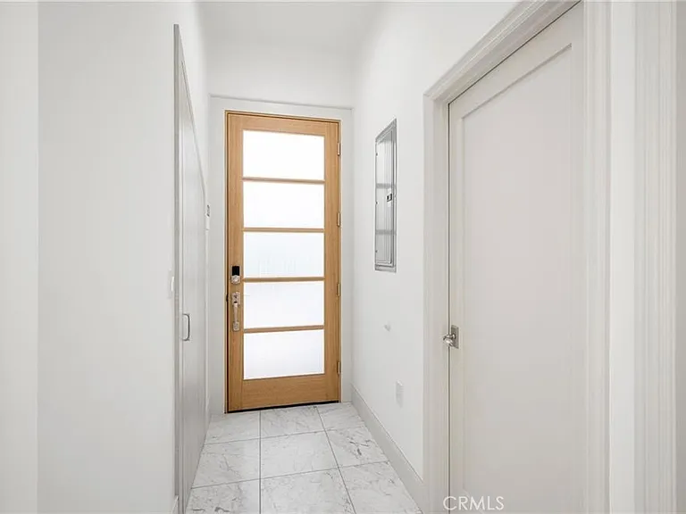 13908 Collins St #13908 — Photo 9