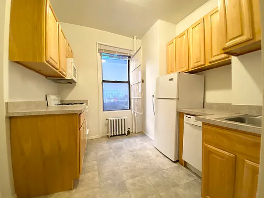 Rented by Yorgan Group, LLC | media 10