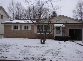 263 University Ave, Elyria, OH 44035
