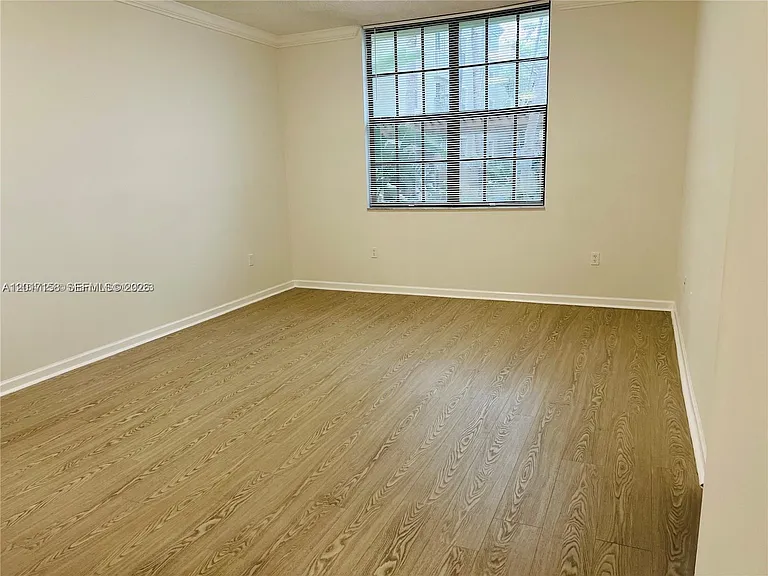 1900 Van Buren St #111B — Photo 19