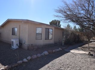 156 W Oak St, Huachuca City, AZ 85616