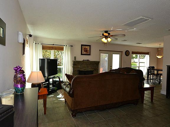 4th image of 8310 Royal Grove Ct