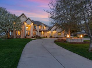 18434 Bearpath Trl, Eden Prairie, MN 55347