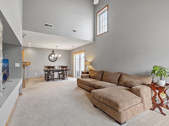 2nd image of 1619 Patriot Ln
