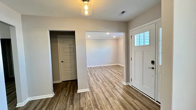 228 Patriot Dr — Photo 36