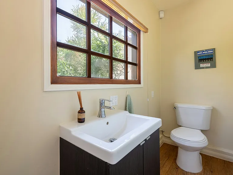 Flex Space Bathroom