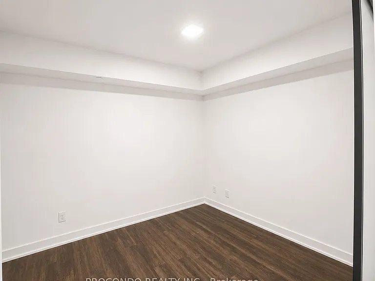 609 Sherbourne St #606 — Photo 11