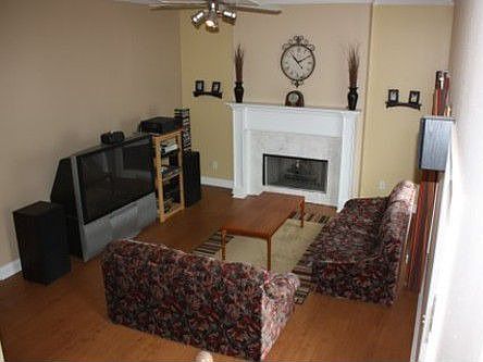 2nd image of 406 Towne Valley Dr