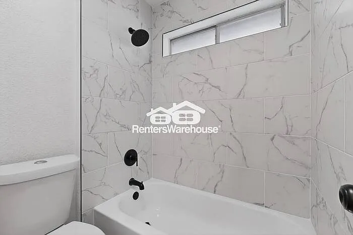 611 Orchard Ln — Photo 28