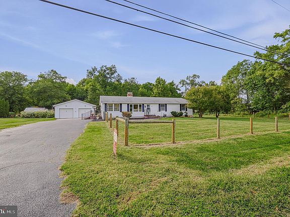3rd image of 4687 Arthursville Rd