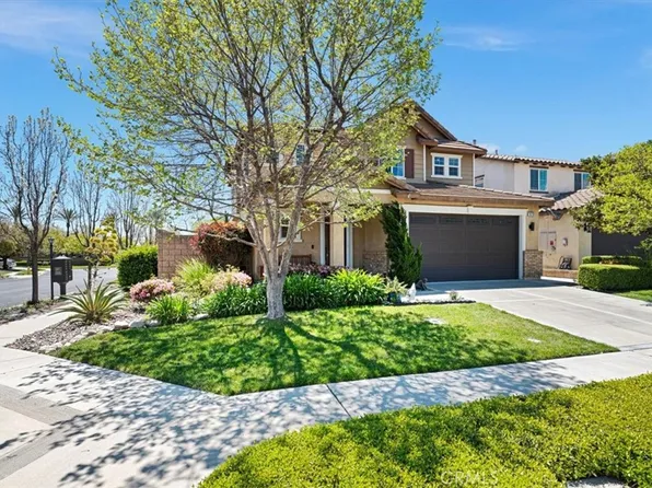 15759 Fan Palm St, Fontana, CA 92336