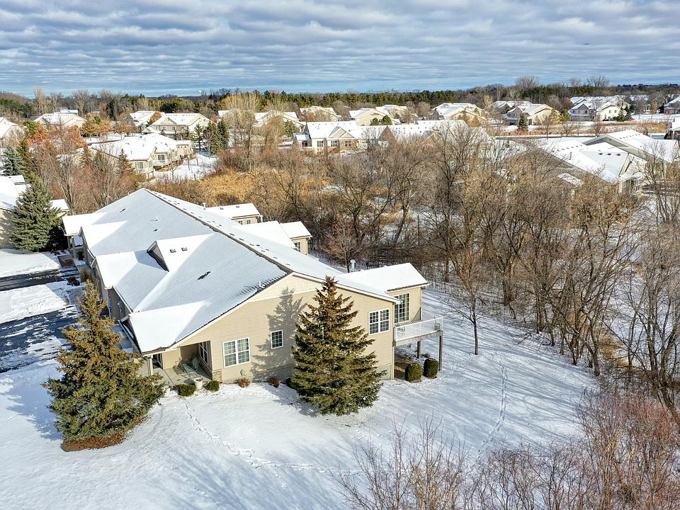 1st image of 20575 Everton Ct N