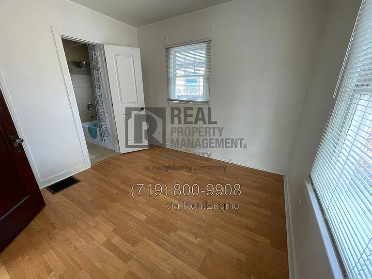 1119 Jackson St — Photo 5