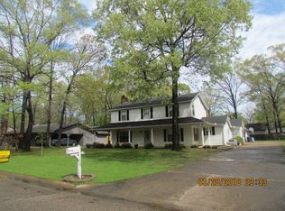 109 Hunters Ct, Crossett, AR 71635