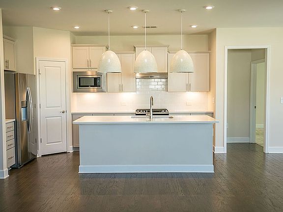 2nd image of 353 Elkins Pl