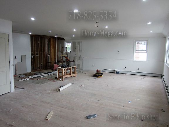 4th image of 11808 195th St