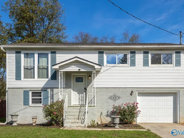 2607 Dry Creek Dr NW, Huntsville, AL 35810