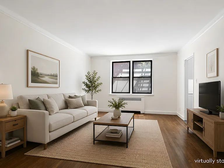 245 E 37th St #3G — Photo 1
