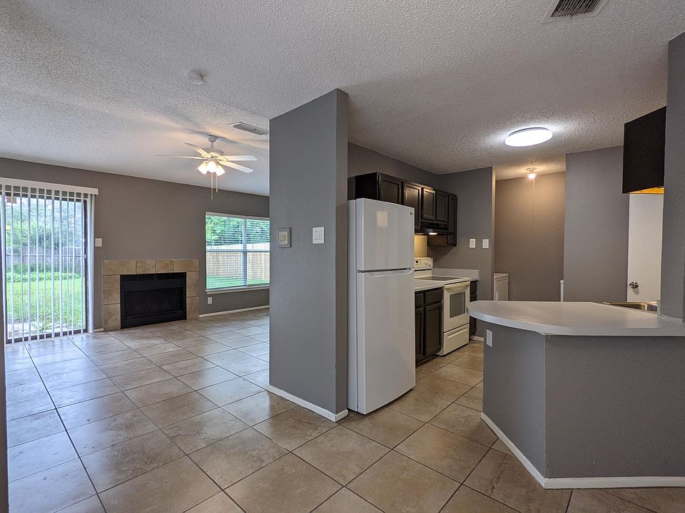 Kitchen to Living Room